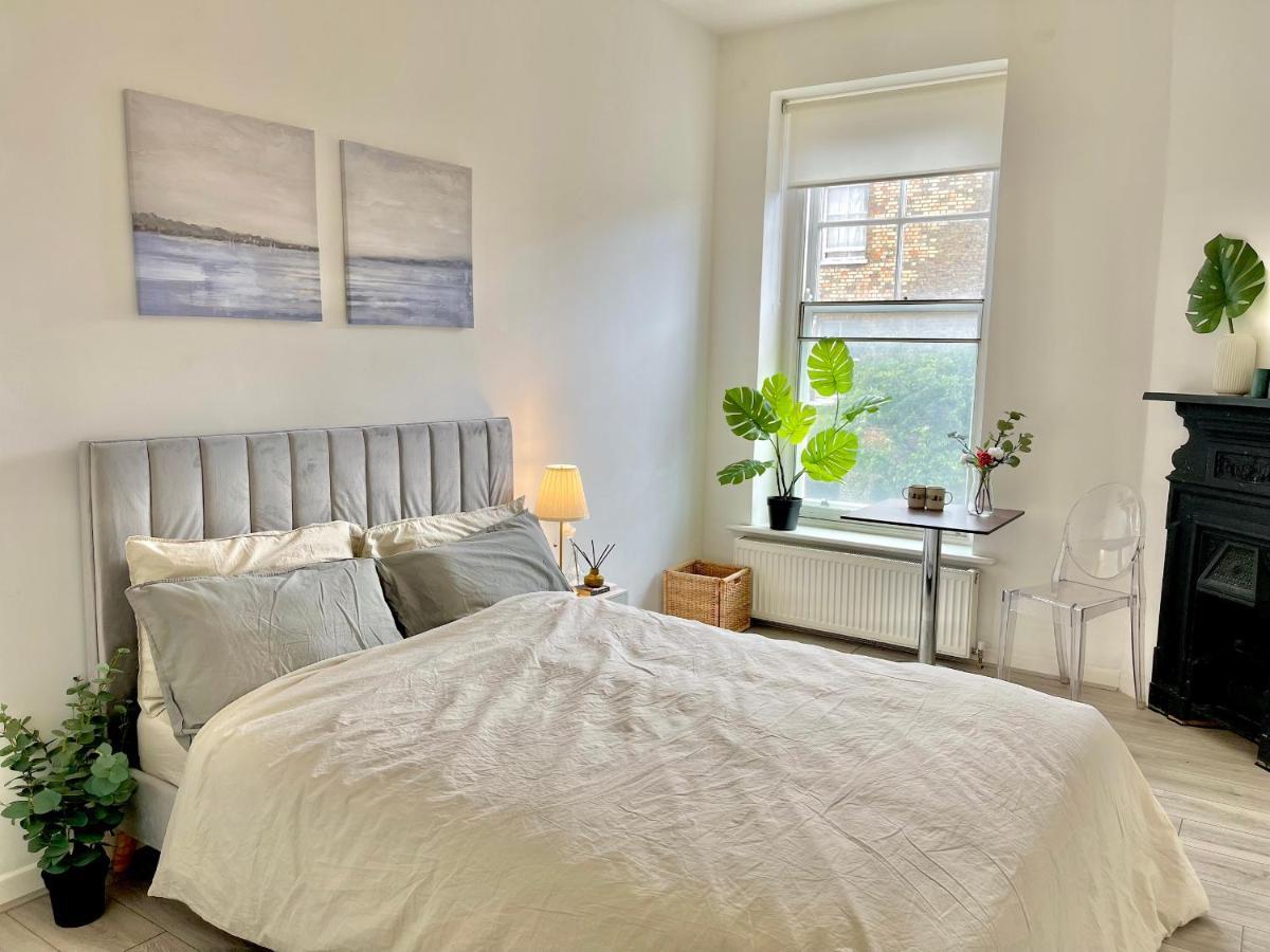 Archway Station Big Bedroom Flat London Exterior photo